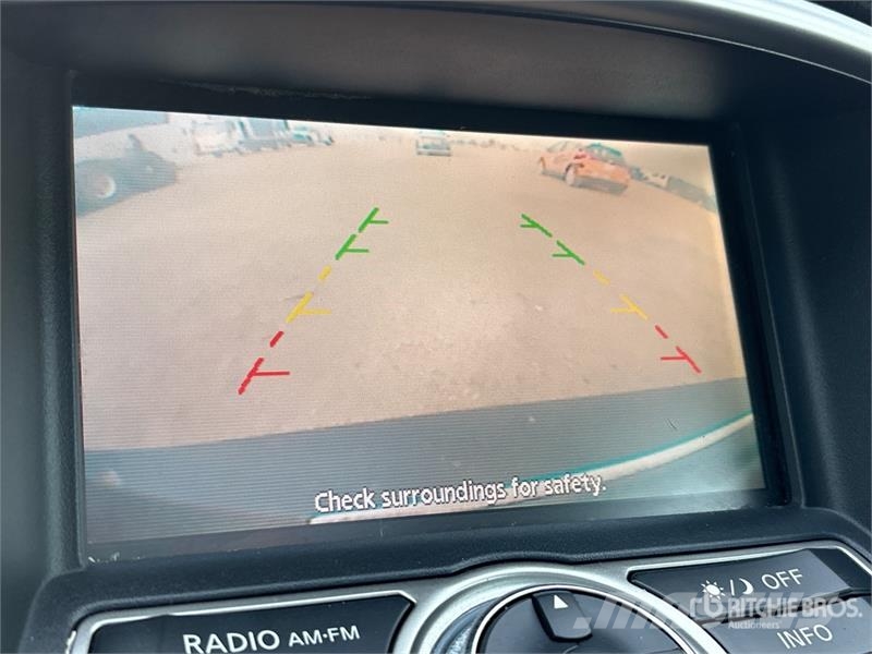 Infiniti QX50 AWD SUV Lengvieji automobiliai