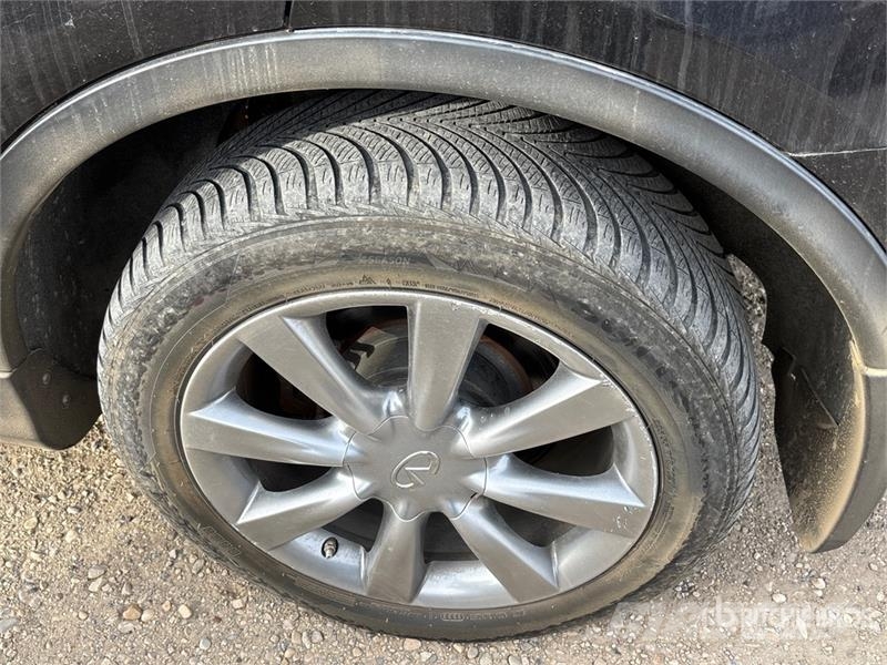 Infiniti QX50 AWD SUV Personbiler