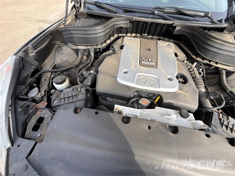 Infiniti QX50 AWD SUV Personbiler