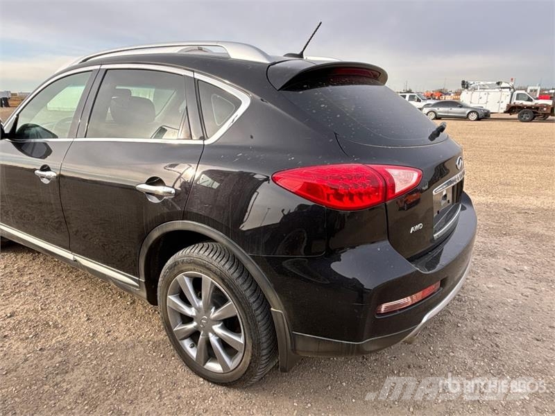 Infiniti QX50 AWD SUV Lengvieji automobiliai