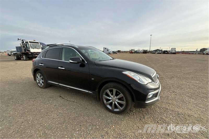 Infiniti QX50 AWD SUV Personbiler