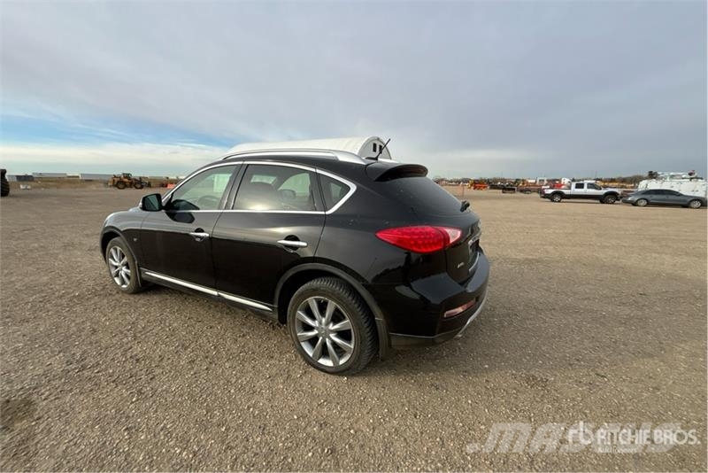 Infiniti QX50 AWD SUV Lengvieji automobiliai