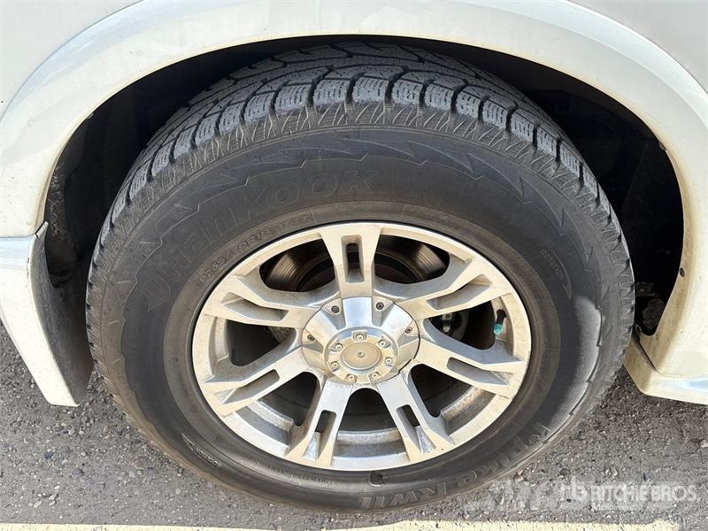 Infiniti QX56 4WD SUV 汽车