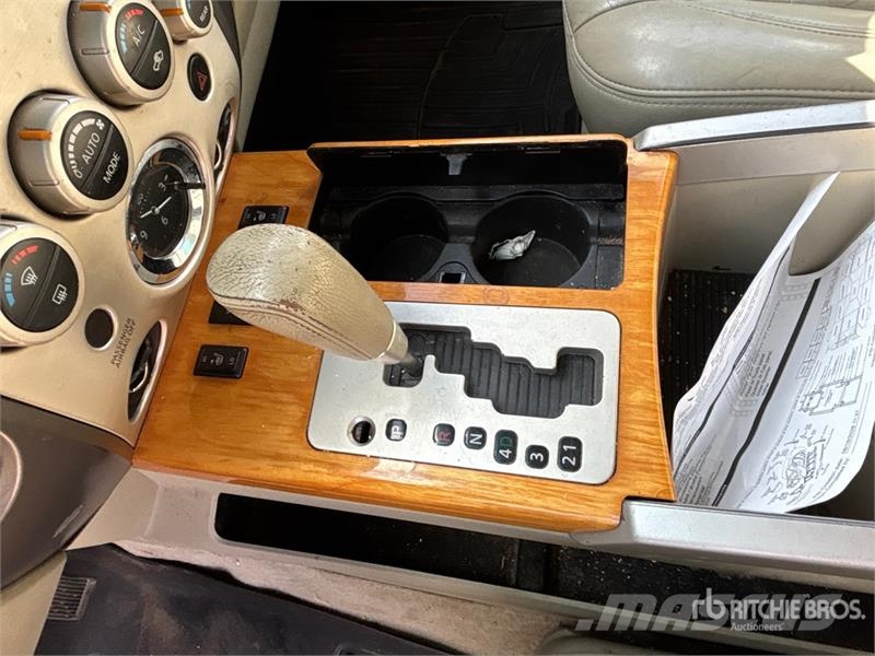 Infinity QX56 4WD SUV Auto