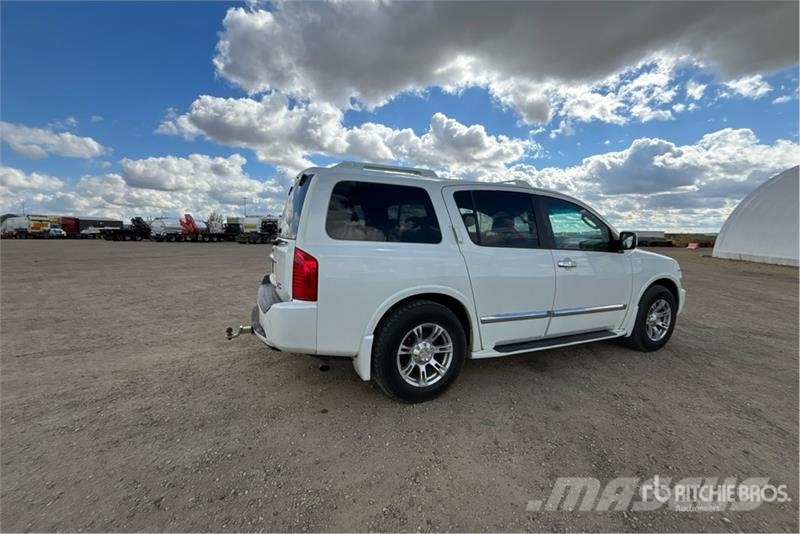 Infinity QX56 4WD SUV Auto