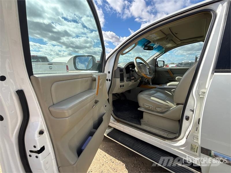 Infinity QX56 4WD SUV Auto