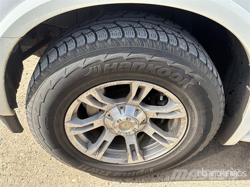 Infinity QX56 4WD SUV Auto