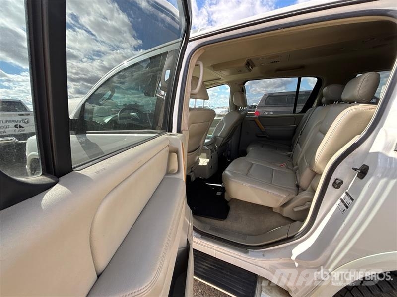 Infinity QX56 4WD SUV Auto