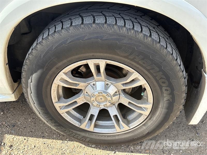 Infinity QX56 4WD SUV Auto