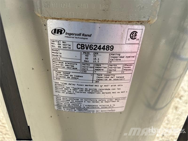 Ingersoll Rand 21 cfm Mobile 60 L Air Compressor Kompresory