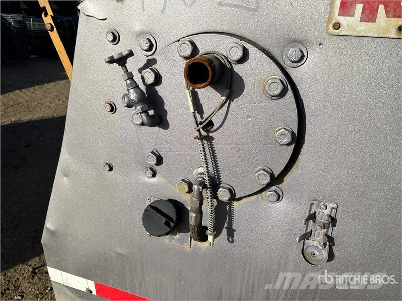 Ingersoll Rand G25 コンプレッサー