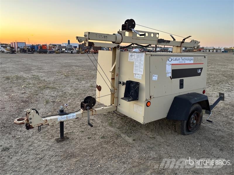 Ingersoll Rand L6-4MH 6 kW Light Tower (Inoperable) Lichtmasten