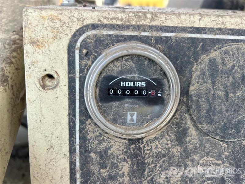 Ingersoll Rand L64MH Osvětlovací stožáry