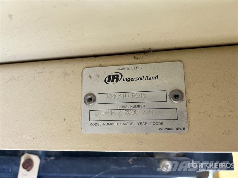 Ingersoll Rand L64MH Osvětlovací stožáry