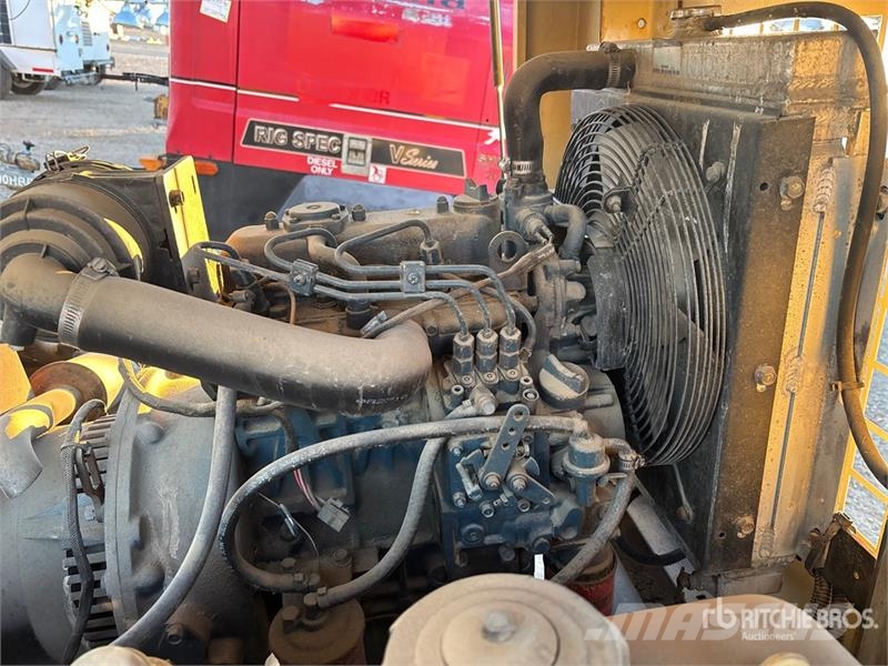 Ingersoll Rand L8-60HZ-T4F 8 kW Light Tower (Inoperable) Gaismas torņi