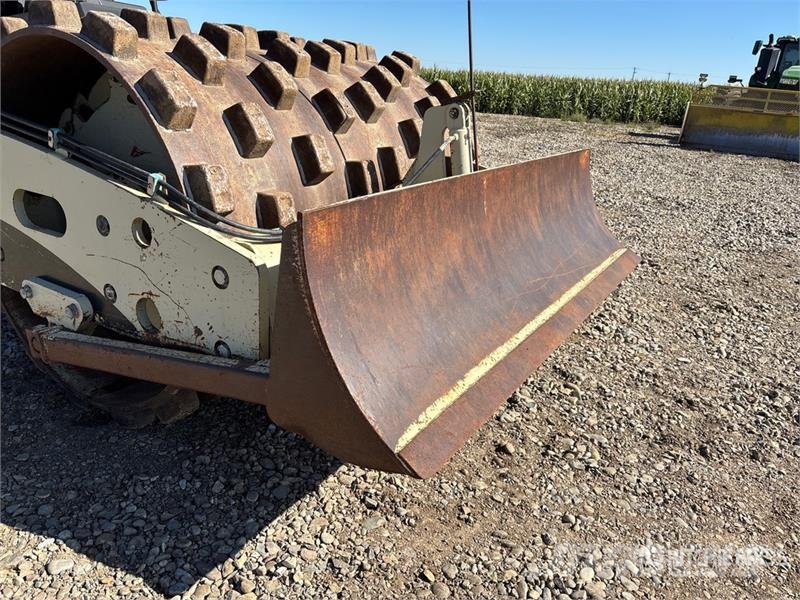 Ingersoll Rand SD100D Padfoot Drum Compactor Tahačové válce