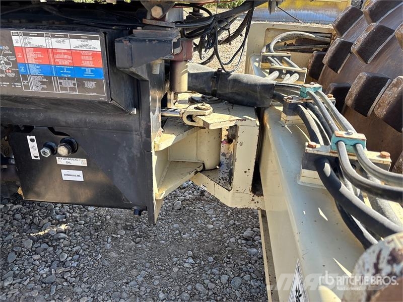 Ingersoll Rand SD100D Padfoot Drum Compactor Tahačové válce