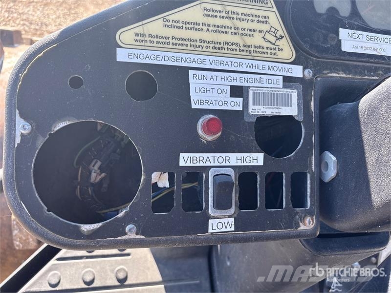 Ingersoll Rand SD100D Padfoot Drum Compactor Tahačové válce