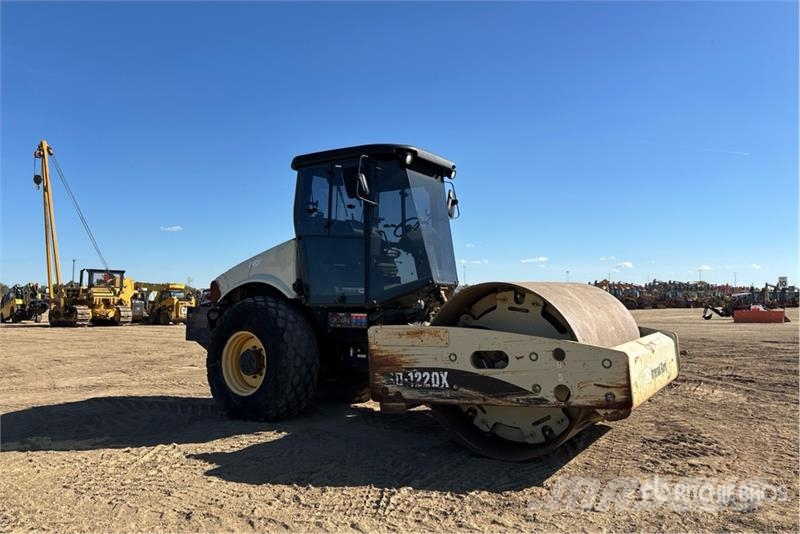 Ingersoll Rand SD122DX Smooth Drum Compactor Walzenzüge