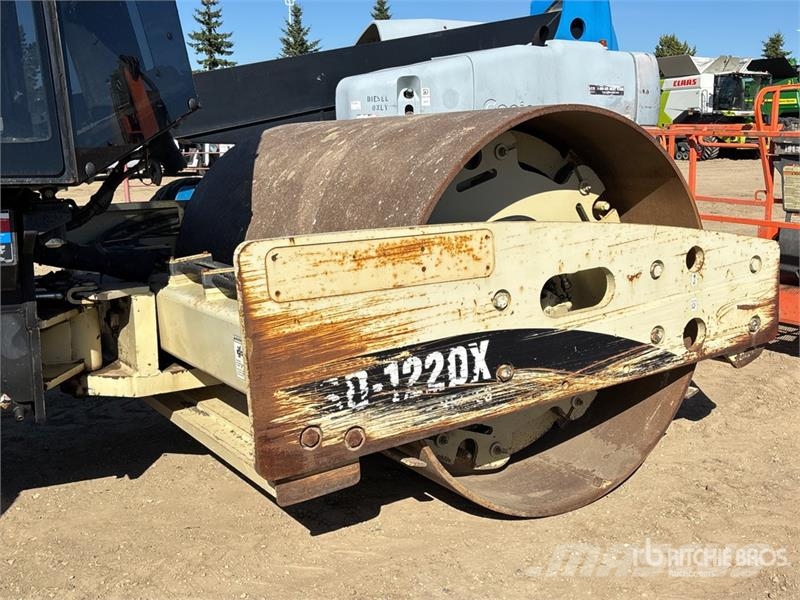 Ingersoll Rand SD122DX Smooth Drum Compactor Walzenzüge