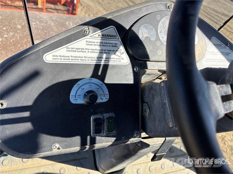 Ingersoll Rand SD122DX Smooth Drum Compactor Walzenzüge