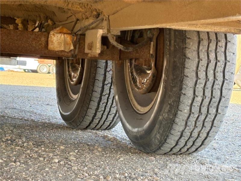 Intech BTA8524TA3 24 ft x 102 in Portable T/A Mobi Other