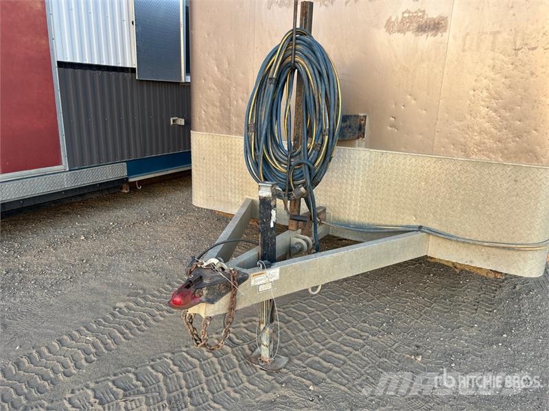 Intech BTA8524TA3 24 ft x 8 ft Portable T/A Mobile Bouw - Overige