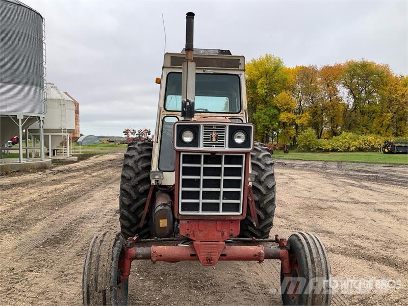 International 1066 2WD Tractor Traktoren