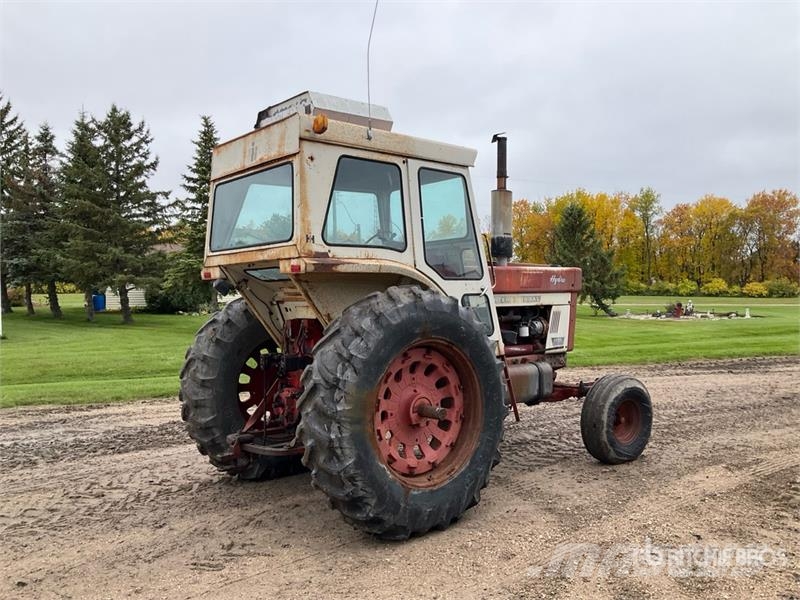 International 1066 2WD Tractor Traktoren