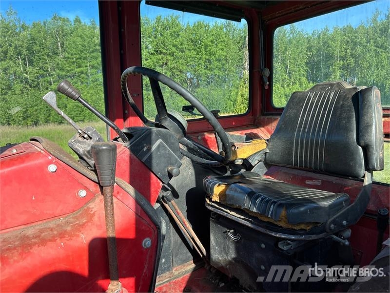 International 1466 2WD Tractor Traktorer