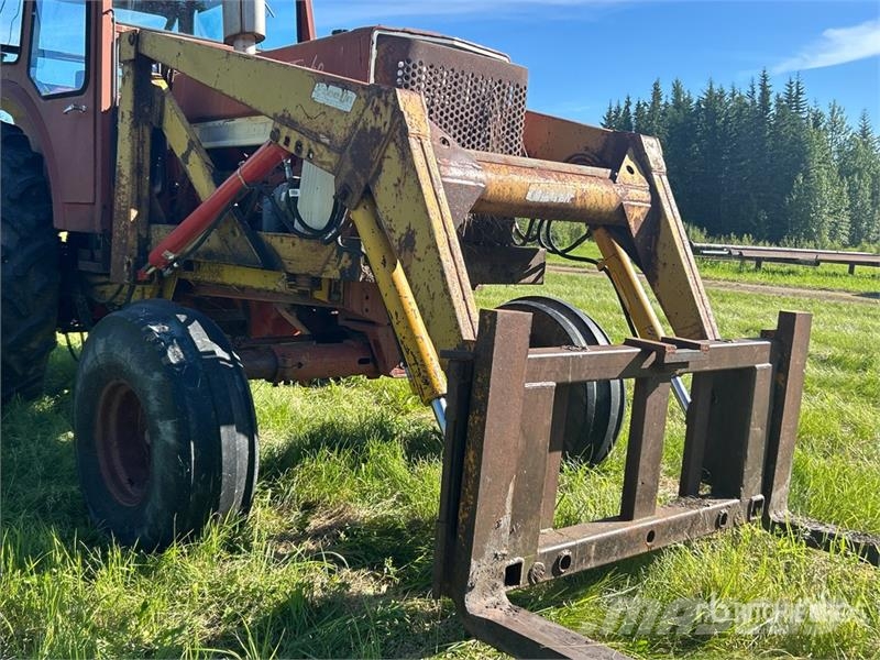 International 1466 2WD Tractor Traktörler