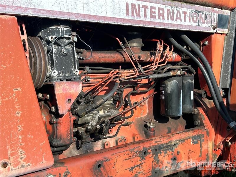 International 1466 2WD Tractor Traktorer