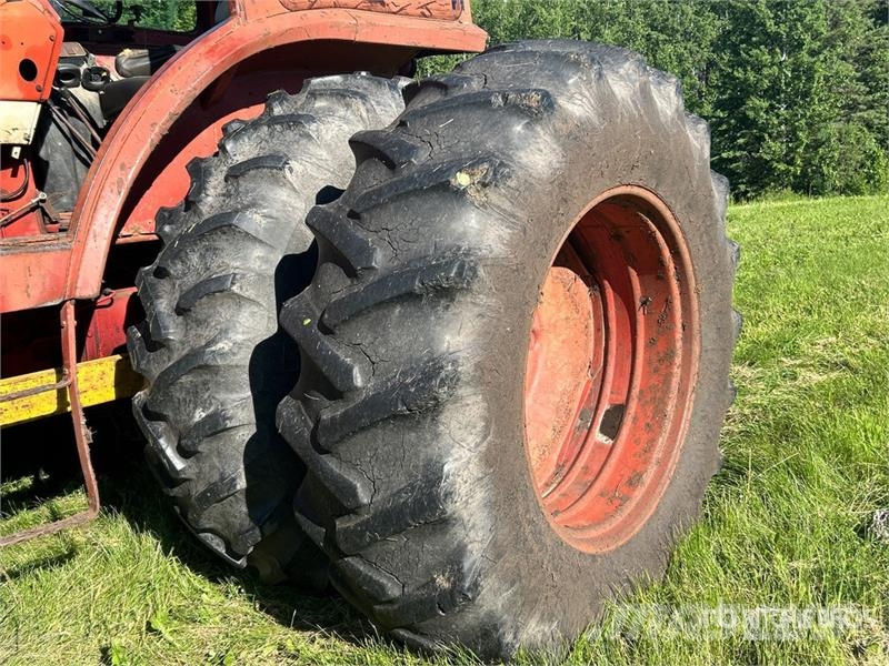 International 1466 2WD Tractor Traktörler