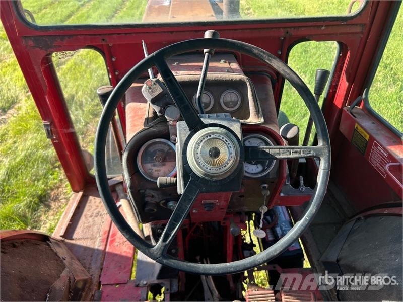 International 1466 2WD Tractor Traktorer