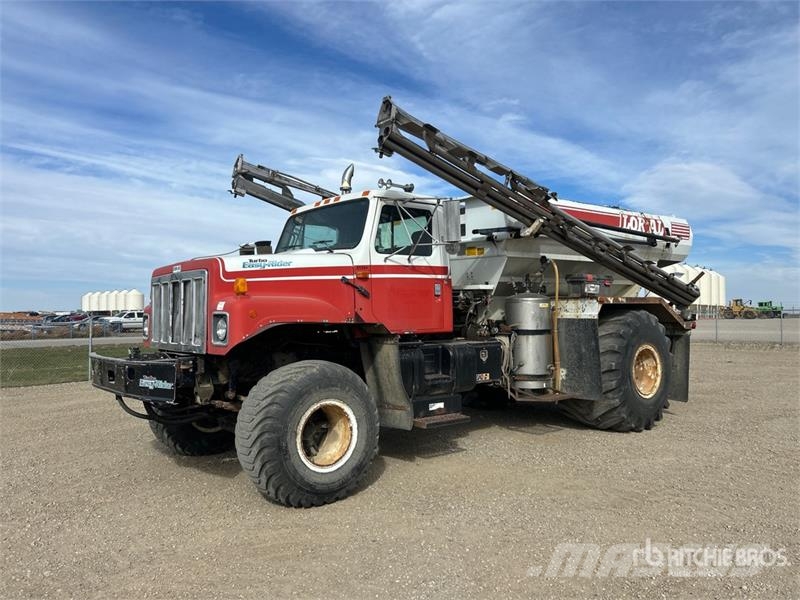 International 2554 55 ft Air Boom 4x2 Floater Fertilizer Applica Esparcidoras de minerales
