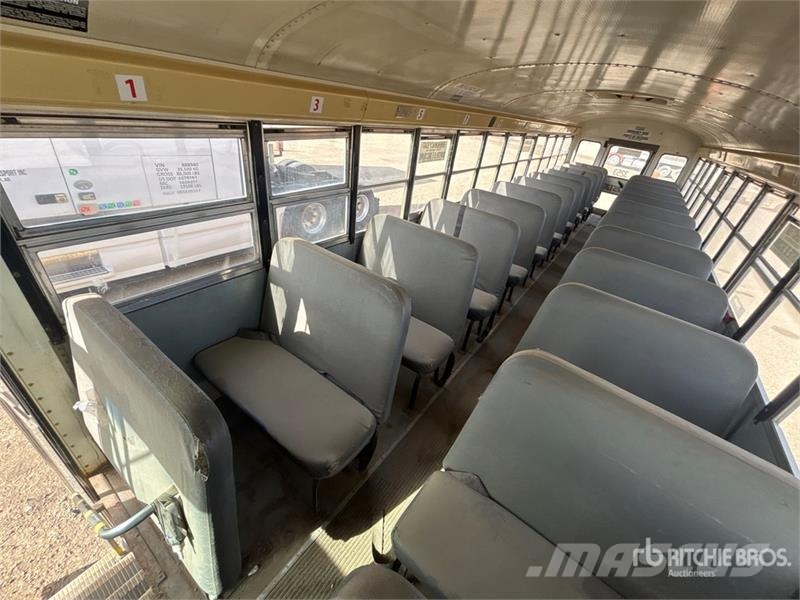 International 3000 Mikroautobusi