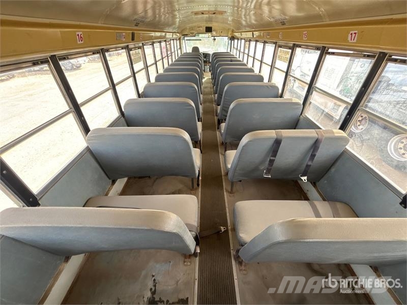 International 3000 Mikroautobusi