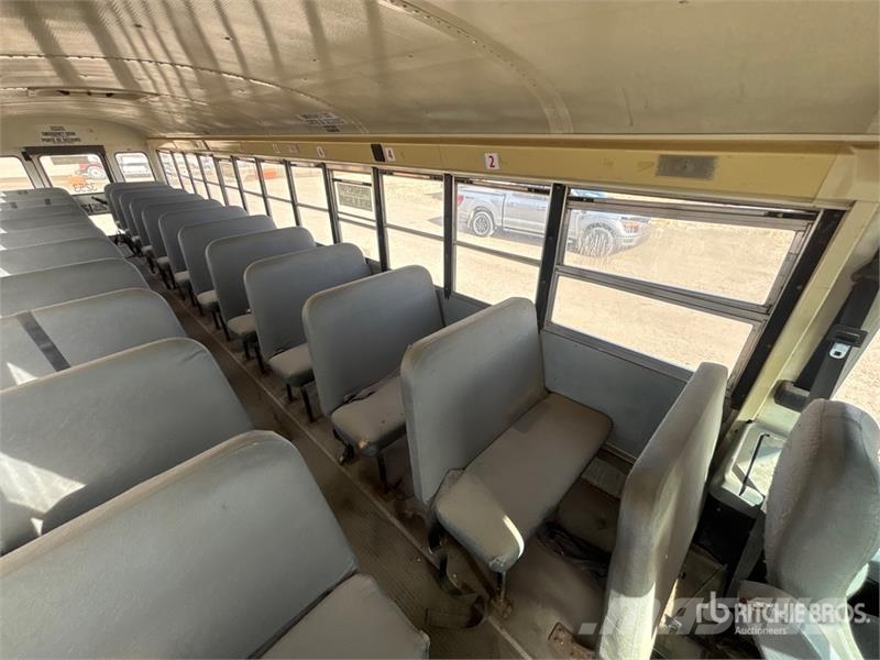 International 3000 Mikroautobusi