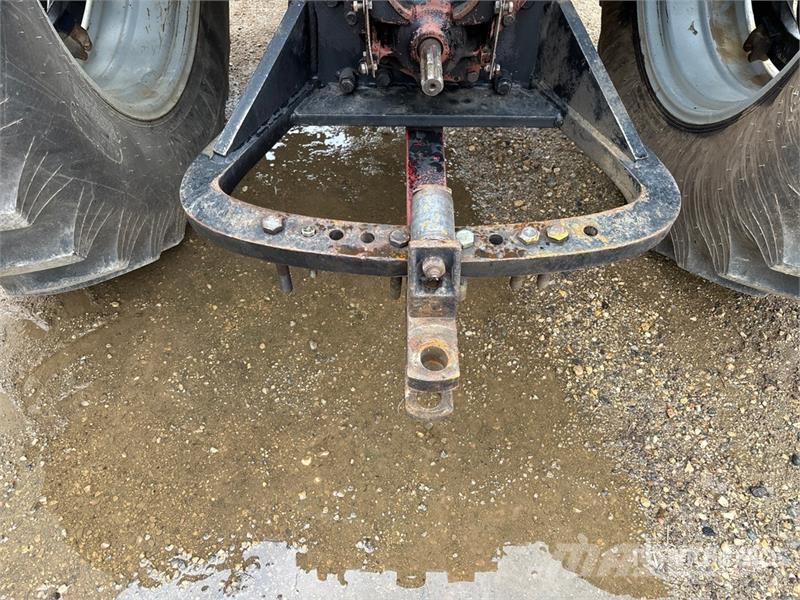 International 3688 2WD Tractor الجرارات