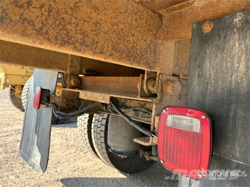 International 4300 Autobasculanta