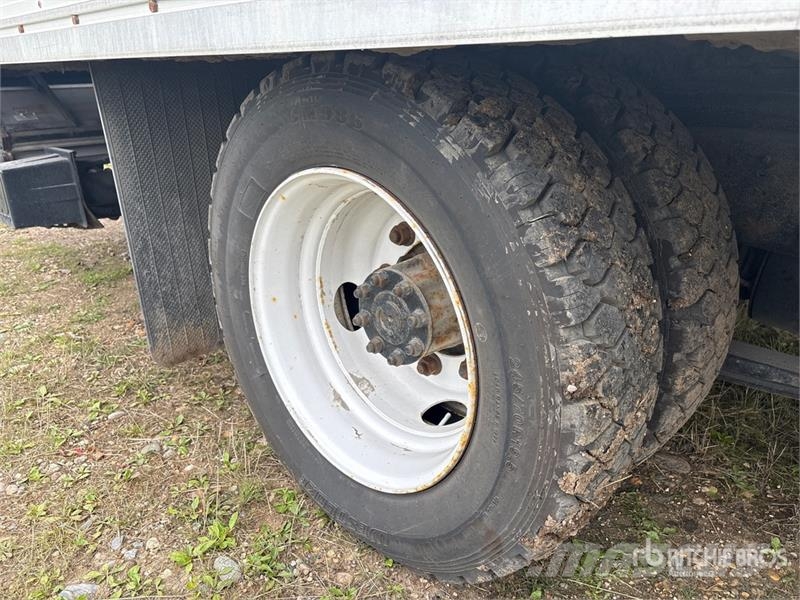 International 4300 Tovornjaki hladilniki