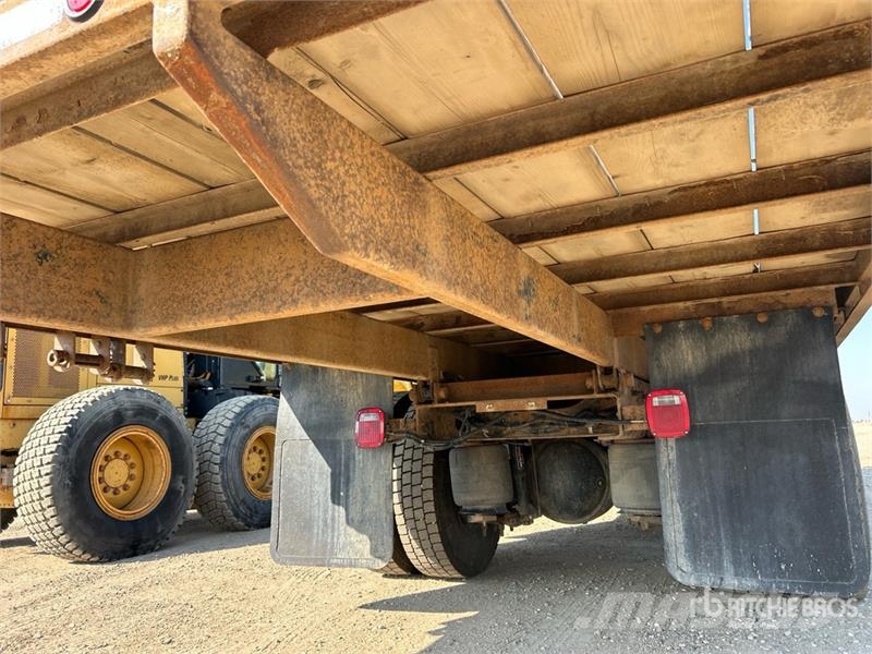 International 4300 Autobasculanta