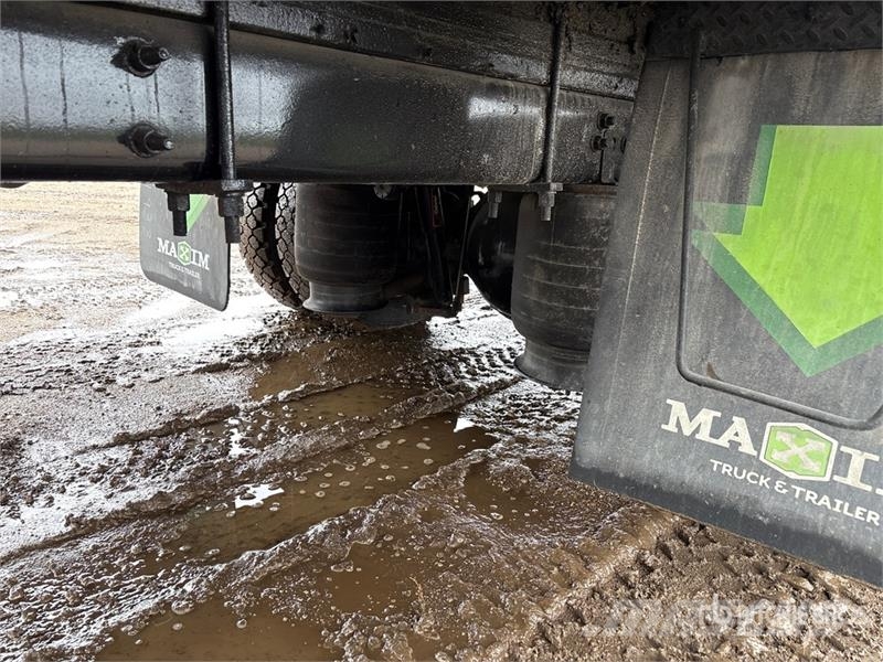 International 4300 Camion a temperatura controllata
