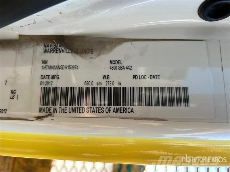 International 4300 Autobasculanta