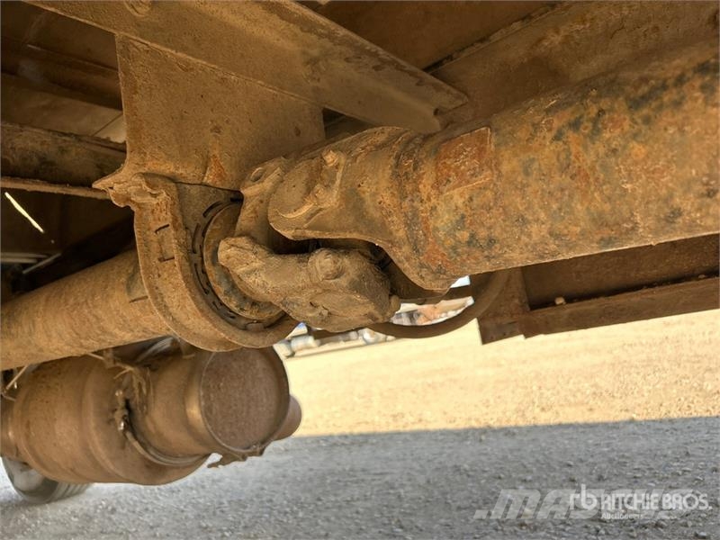 International 4300 Autobasculanta