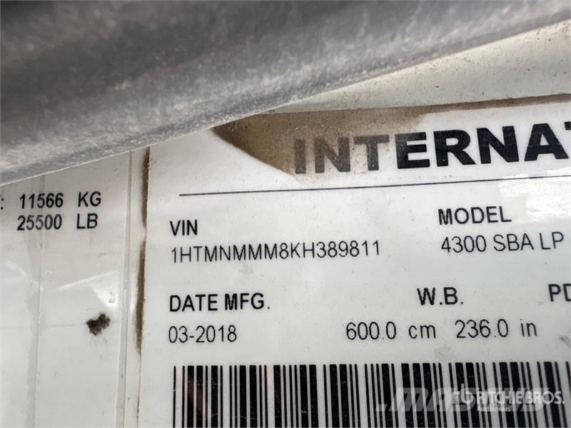 International 4300 Tovornjaki hladilniki