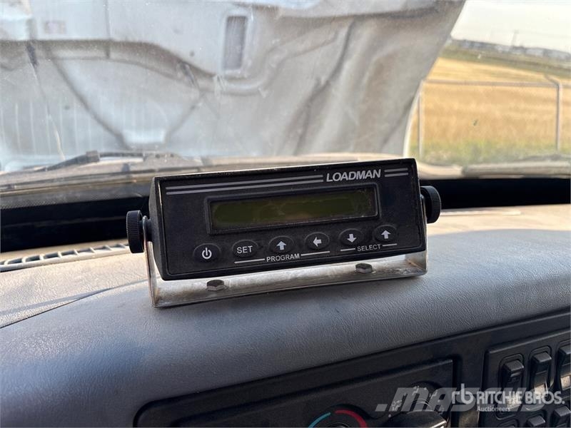 International 4300 Самосвал