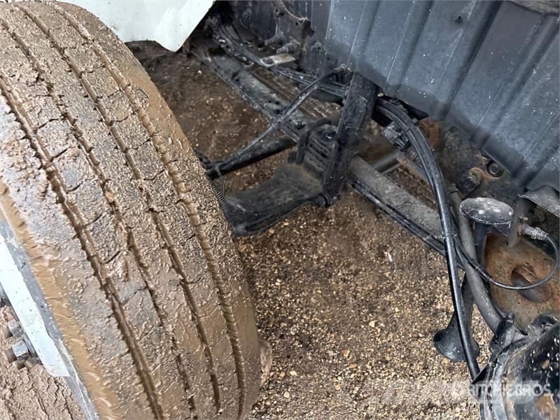 International 4300 Camion a temperatura controllata