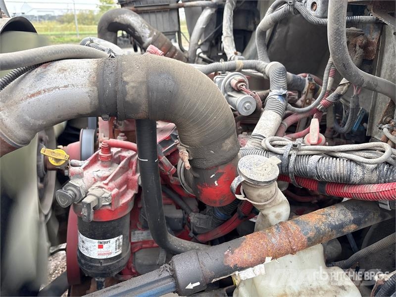 International 4300 Camion a temperatura controllata