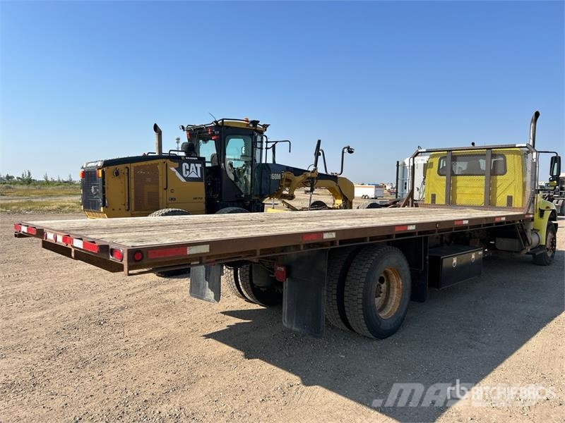 International 4300 Autobasculanta